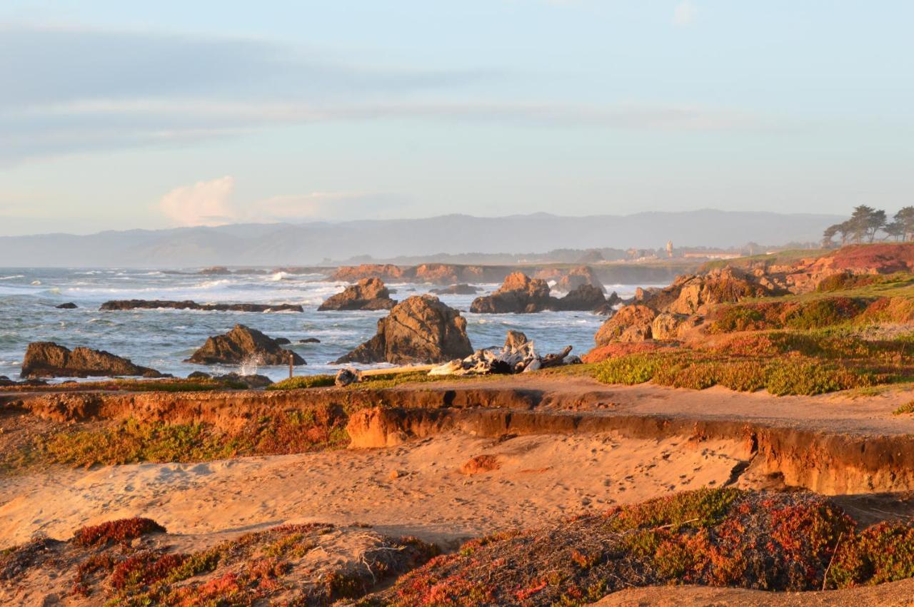 Studio 9 Glass Beach Fort Bragg Exterior photo