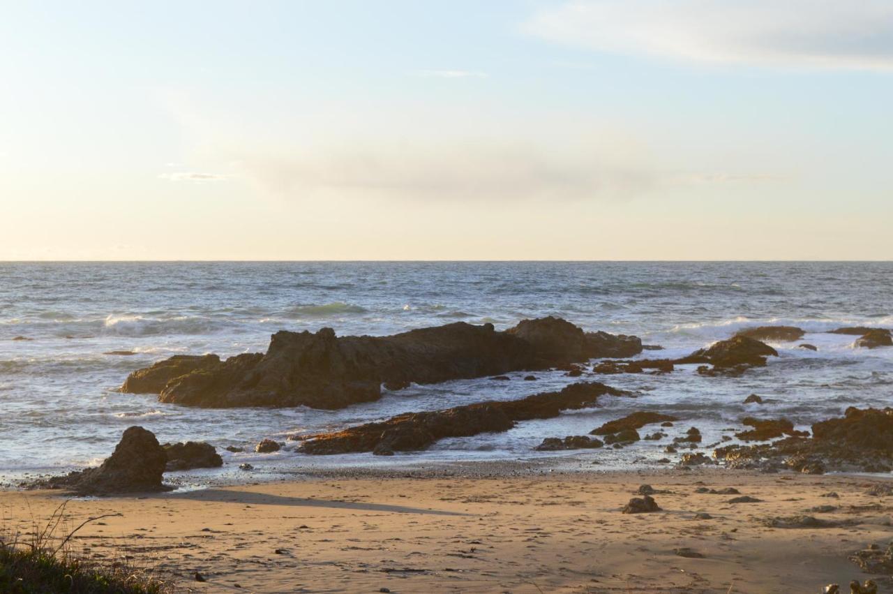 Studio 9 Glass Beach Fort Bragg Exterior photo